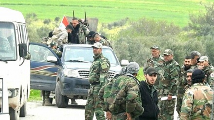 Ushtria siriane sulmon me raketa bastionin e terroristëve të Frontit Nusra në Idlib