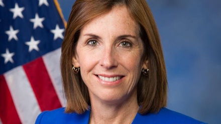 अमरीकी सीनेटर ने सुनाई अमरीकी सेना में महिलाओं के साथ दुष्कर्म की रूदाद