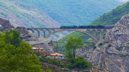 Circuits en train: une façon idéale de découvrir l'Iran
