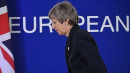 Rebelión total en Gabinete británico: Echarán en diez días a May