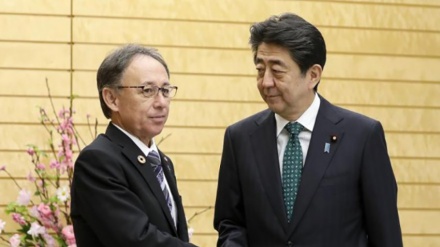 沖縄県知事が、普天間基地の県外移設を強調