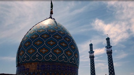 Makam Imamzadeh Ishaq di Harand