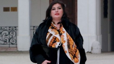 Ministrja kroate godet me veturë fëmijën, ofron dorëheqje