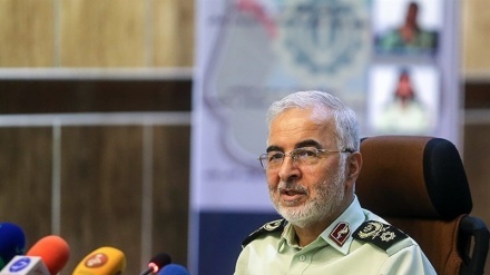 Momeni Bertemu Delegasi Indonesia di Wina