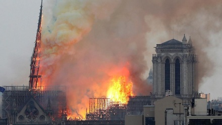 Brand von Notre-Dame vollständig gelöscht