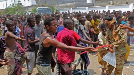 IOM: Maelfu ya wahajiri wa Kiafrika wanazuiliwa katika uwanja wa soka Yemen