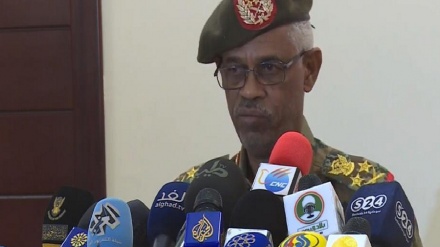 Ushtria e Sudanit konfirmon rrëzimin e presidentit Omar Al-Bashir