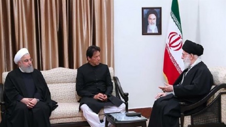 Imran Khan reçu par le Leader
