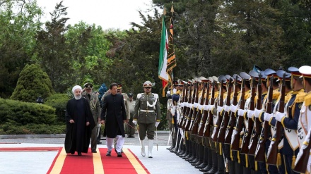 Presiden Iran Sambut Resmi Kunjungan PM Pakistan 