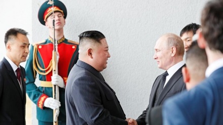 रूस और उत्तरी कोरिया के राष्ट्राध्यक्षों की मुलाक़ात से जापान और दक्षिण कोरिया परेशान 