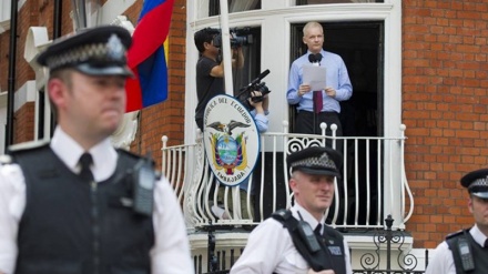 Protestohet kundër arrestimit të Assange