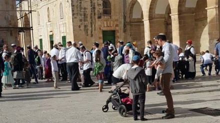 Arab League yaonyesha msimamo legevu kuhusiana na jinai ya Wazayuni ya kuuvamia msikiti wa Al Aqsa