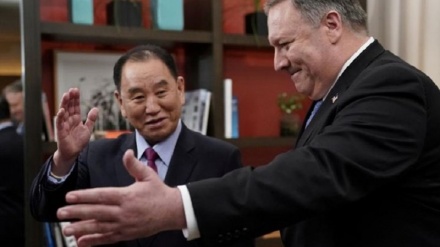 Kim Jong-un'un sağ kolu Chol'un görevden alındığı iddia edildi