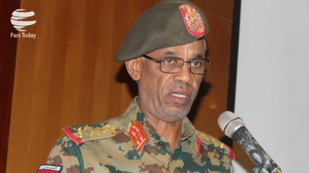 Суданның өтпелі әскери кеңесінің басшысы отставкаға кетті