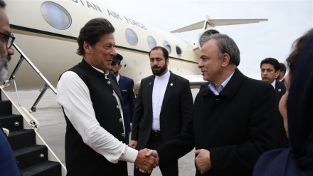 PM Pakistan Tiba di Iran 