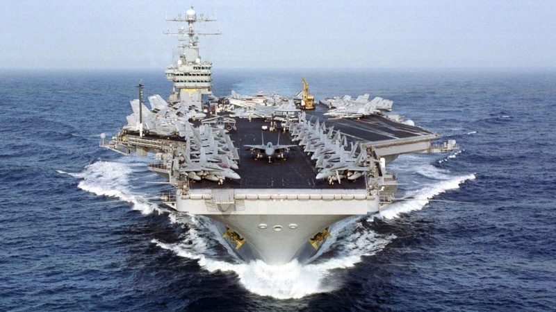 kapal induk AS, USS Dwight D. Eisenhower