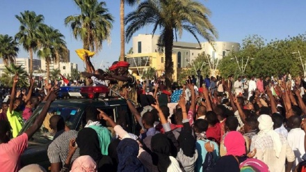 Waziri Mkuu wa Sudan alaani mauaji ya maandamano mjini Khartoum