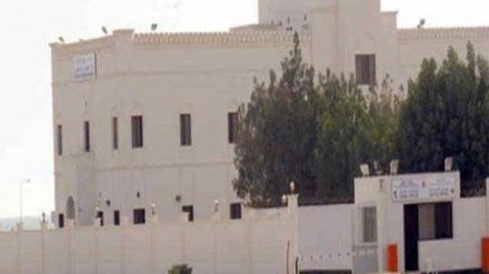 Forcat ushtarake të regjimit Al Khalifa sulmojnë dhunshëm të burgosurit bahrejnas