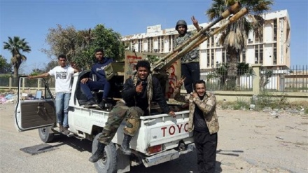 লিবিয়া: সরকারি সেনাদের হামলায় পিছু হটেছে হাফতার অনুগতরা