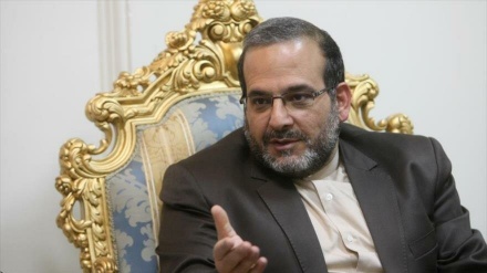 Irán: Declarar terrorista al CGRI es un show mediático de Trump