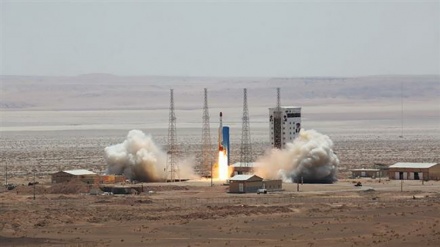 イラン通信情報技術相、「今後3基の人工衛星を打ち上げる」（動画）