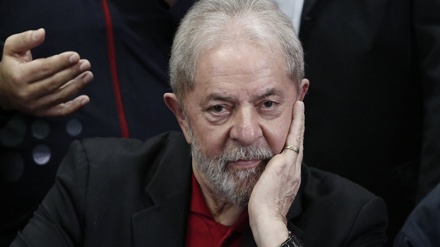 Nueva violación de los derechos de Lula al obstruir entrevista de prensa