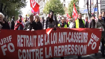 Franceses denuncian el recorte del derecho a manifestarse+Video