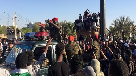 Grusht shteti në Sudan, ushtria rrëzon presidentin Omar Bashir