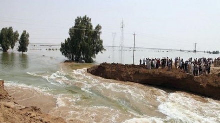 Karena Banjir, Gubernur Khuzestan Perintahkan Evakuasi Warga