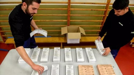 Arrancan elecciones en España tras 4 años de crisis institucional