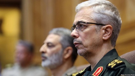 イラン軍司令官ら、米大統領による革命防衛隊のテロ組織指定に反応、