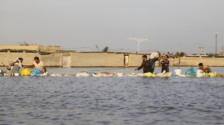 Inundaciones en Irán dejan 76 muertos(fotos+video)