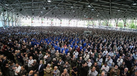 Shalat Jumat di Tehran, 26 April 2019