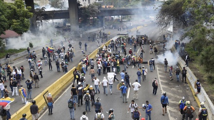 Venezuela përballet me grusht shtet përsëri