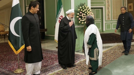 Покистон Бош вазири Теҳронга келди