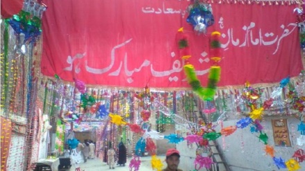 د پاکستان سني او شيعه مسلمانانو د امام مهدي (ع) د ميلاد جشن ونمانځۀ