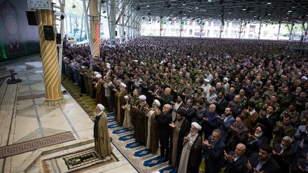 Shalat Jumat di Tehran, 12 April 2019