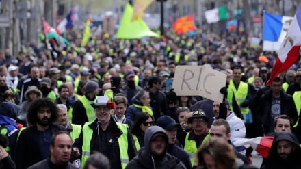 フランス各地で、「黄色いベスト運動」のデモが継続（動画）