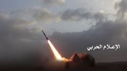 Yemeníes lanzan misiles a Najran en Arabia Saudí