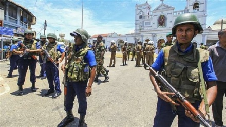 Sri Lankan police make two dozen arrests as death toll from blasts hits 290