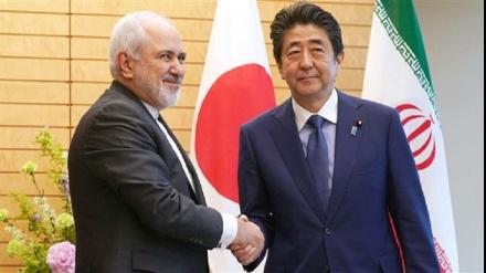 イラン外相、「日本の首相、外相と有益な対話ができた」（動画）