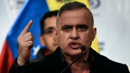 Venezuela emite órdenes de captura a 18 personas por golpismo