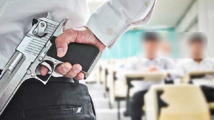 米フロリダ州の学校の教職員に、武器所持での授業が許可