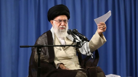 イラン最高指導者、「世界で、宗教の叡智がよりよく受容される傾向」