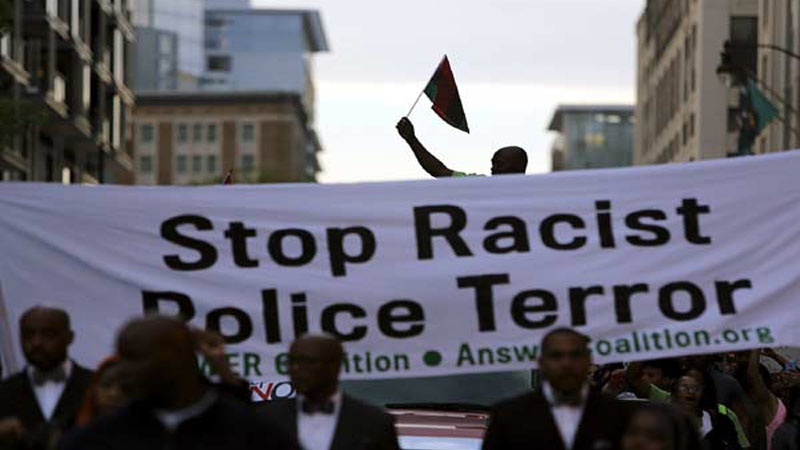 Protes kekerasan dan rasis di AS