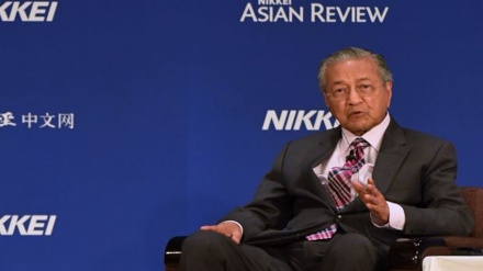 Mahathir Mohamad Kembali Calonkan Diri dalam Pemilu Parlemen Malaysia