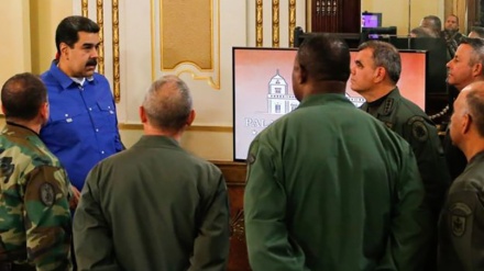 ベネズエラ反体制派指導者、「政府軍の支持に関して誤りを犯した」