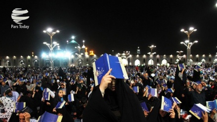 برگزاری آیین احیای سومین شب از شب های پر فضیلت قدر در ایران اسلامی