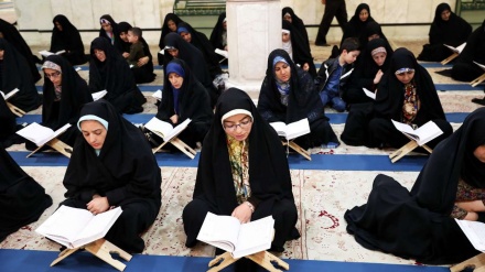 Tadarus di Huseiniyah A'zam Zanjan