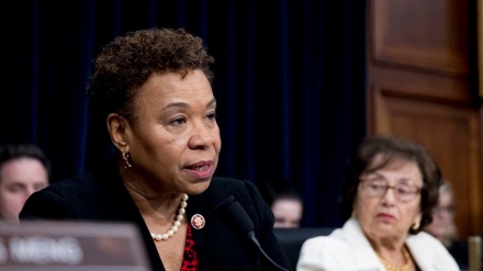 Miratohet plani për heqjen e kompetencave të Donald Trump për luftën